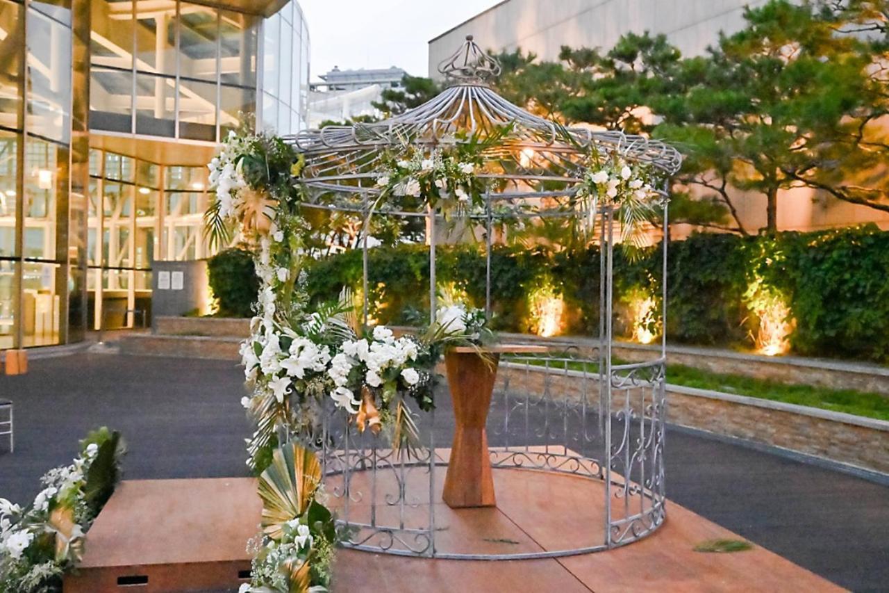 Courtyard By Marriott Seoul Times Square Hotel Buitenkant foto